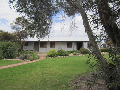 Willalooka Tavern - Accommodation NT 1