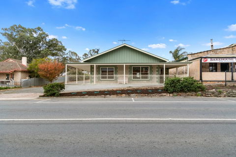 Williamstown Bed And Breakfast - NT Tourism 1