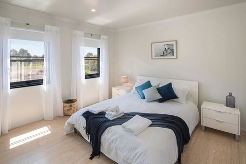 Wirraway Luxury Chalet - NT Tourism 3