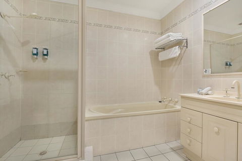 Wollongong Serviced Apartments - NT Tourism 2