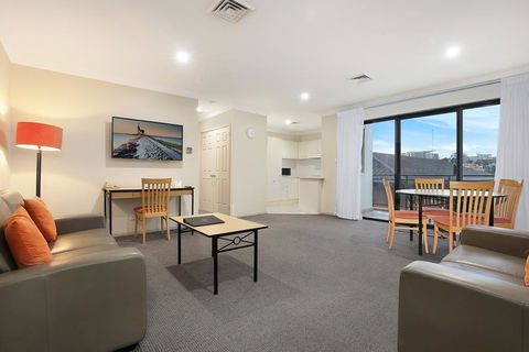 Wollongong Serviced Apartments - NT Tourism 3