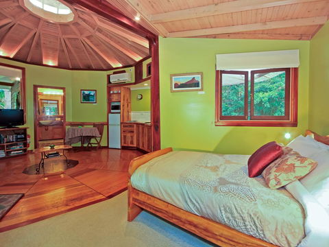 Wollumbin Palms Rainforest Retreat - NT Tourism 1