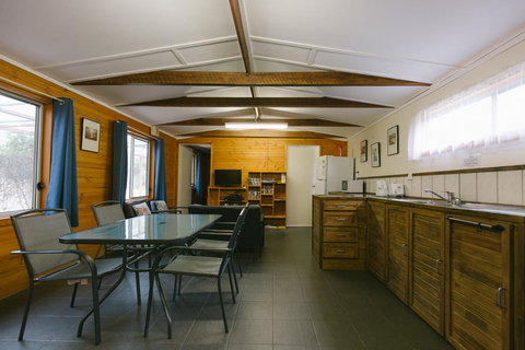 Wonboyn Cabins - Accommodation NT 0