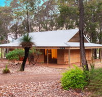 Woodstone Grass Tree Cottage - Accommodation NT