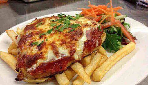 Woolpack Hotel Tumut - NT Tourism 1