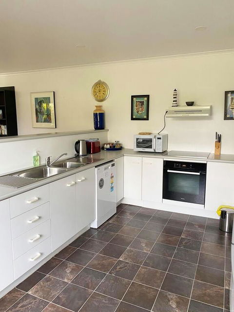 Woorim Secluded Palms Villa - Accommodation NT 3