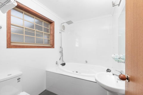 Yarra Valley Motel - NT Tourism 3