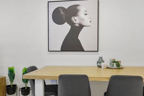 YARRA - YARRA Toorak Rd & Chapel St. Pool, Gym & Parking - Accommodation NT 0