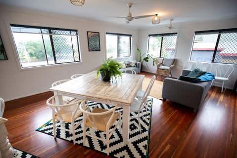 Yeppoon Beachhouse - Accommodation NT 2