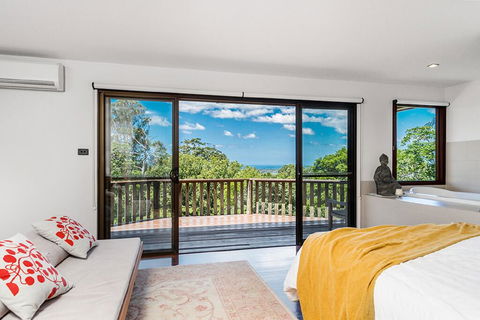 Your Luxury Escape - Cedar View - NT Tourism 2