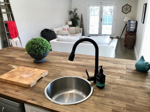 YSG The Edward Townhouse 153 - Walk To Town - Accommodation NT 1