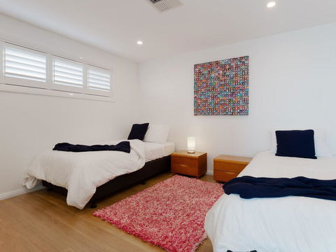 Maison De La Mer 30 Mulubinda Parade - Luxurious, Linen, Aircon And Panoramic Views - NT Tourism 1