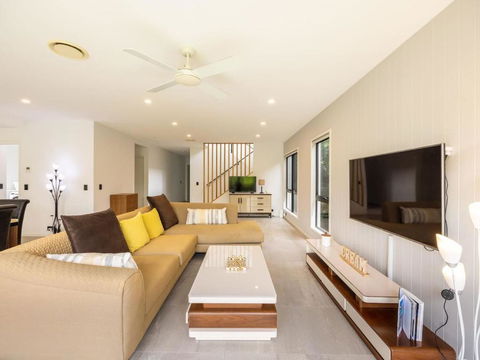 4BR Modern Home Near Parks And Dining With Outdoor Space - Accommodation NT 0