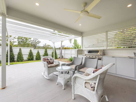 4BR Modern Home Near Parks And Dining With Outdoor Space - Accommodation NT 4