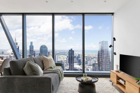 A 2BR Apt With Amazing City Views, FREE Parking - NT Tourism 0