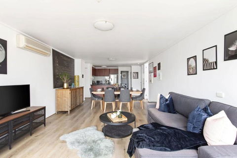 A 3BR Apt Next To Southern Cross FREE Parking - Accommodation NT 2