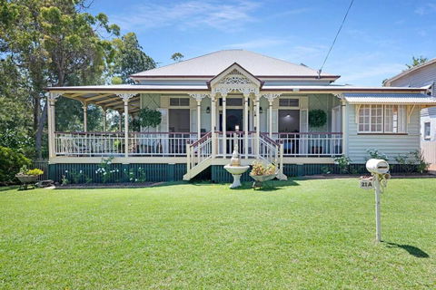 A Charming Queenslander - Accommodation NT 0