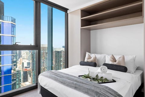 A Cozy & Comfy 2BR Apt Up In The Clouds Near CBD - Accommodation NT 0