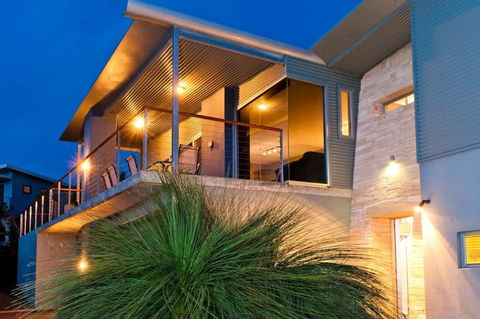 A La Plage Beach House - Accommodation NT 0