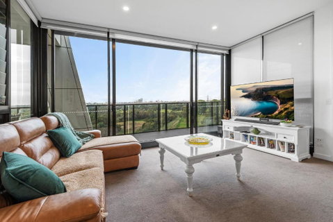 A Taste Of Paradise In Inner City Suburbia - Accommodation NT 0