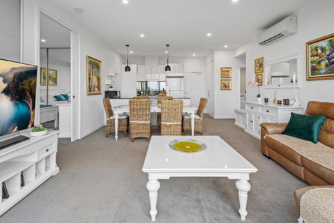 A Taste Of Paradise In Inner City Suburbia - Accommodation NT 2