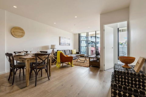 Abbotsford Short Stay Luxury Style & Location - Accommodation NT 1