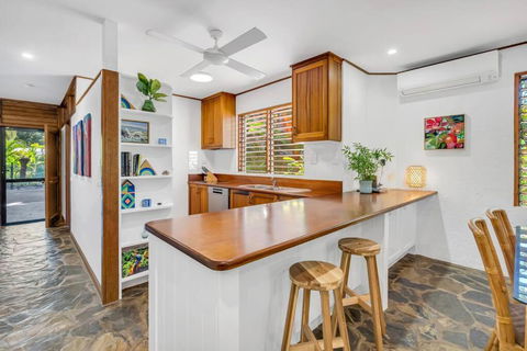 Absolute Beachfront, Heart Of Port Douglas - 24 S - Accommodation NT 2