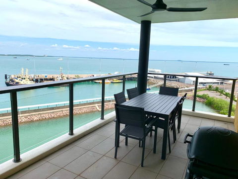 Absolute Waterfront - Tropical Oasis Over The Water - Accommodation NT 1