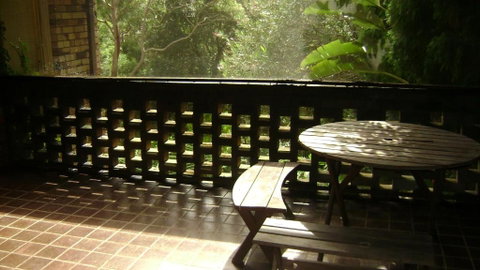 Accommodation Sydney North - Forestville 4 Bedroom 2 Bathroom Pet Friendly House - Accommodation NT 1