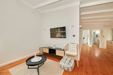 Adorable Beach Shack In The Heart Of Aireys Inlet - Accommodation NT 4