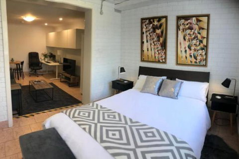 Adorable Studio Nestled In The Heart Of Flynn - Accommodation NT 0
