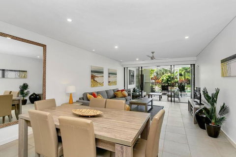 A Four Mile Beach Resort Lifestyle At Temple - Accommodation NT 1