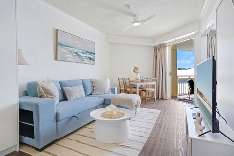 Alexandra Beach Resort Couples Escape - CoastHM - Accommodation NT 1