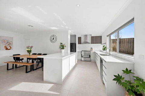 All Day Sunshine And Relaxation -Pet Friendly - Accommodation NT 0