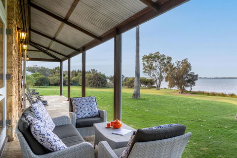 Allandale I Private Properties - Accommodation NT 2
