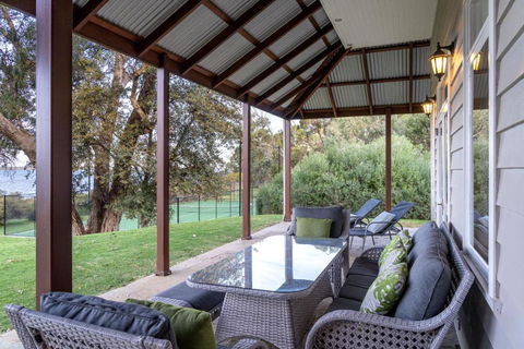 Allandale I Private Properties - Accommodation NT 3