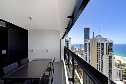 Amazing Location At Circle On Cavill - One Bedroom Self Contained Apartments - Privately Managed - Accommodation NT 1