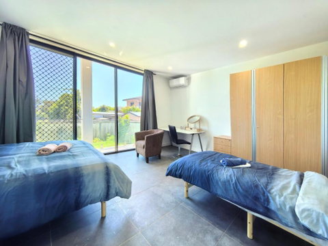 Aircon And Private Bathroom Walk To Train Station With Free Wifi Kitchen And Laundry - Accommodation NT 2