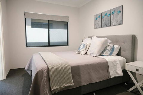 Aqua Vista - Accommodation NT 2