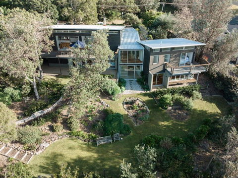 Argyll Mollymook Absolute Oceanfront - Accommodation NT 1