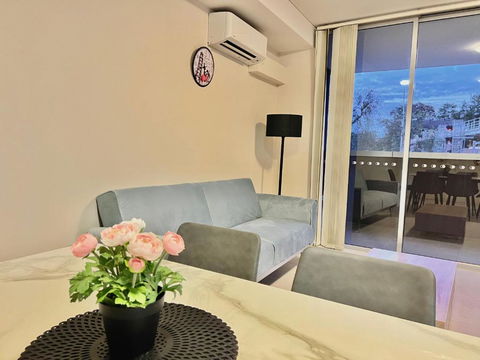 Ashfield 2 Br Apt Bus&Train Shop Parking - Accommodation NT 3