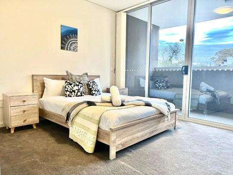 Ashfield 2 Br Apt Bus&Train Shop Parking - Accommodation NT 0
