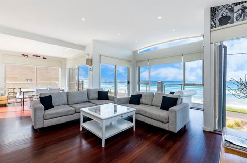 Auldys - Accommodation NT 3