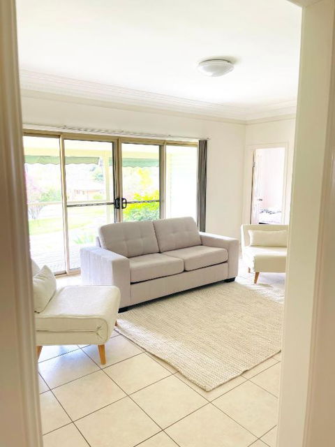 Azalea Grove - Family Or Friends Getaway - Accommodation NT 2