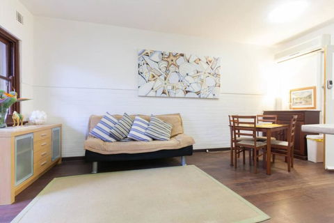 B3 Crawley Apartment 1 BRM & Sleepout Near UWA - Accommodation NT 1