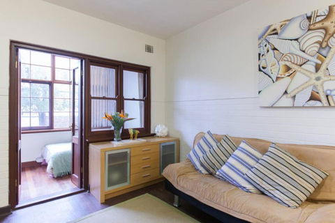 B3 Crawley Apartment 1 BRM & Sleepout Near UWA - Accommodation NT 3