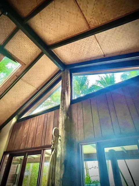 BALA Beach House On ABSOLUTE Beachfront - Accommodation NT 3