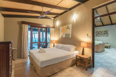 BALA Beach House On ABSOLUTE Beachfront - Accommodation NT 4