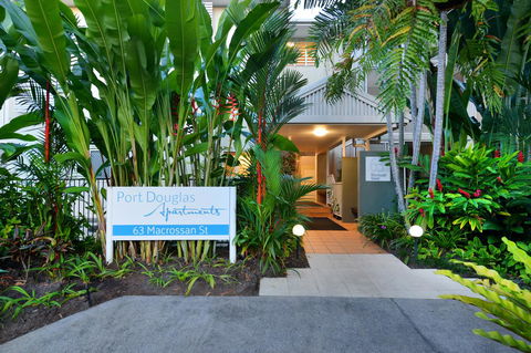 Port Douglas Apartments - Adults Only Oasis - Accommodation NT 14