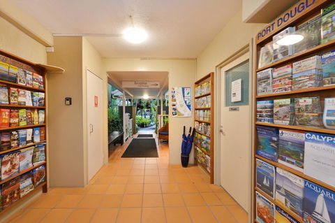 Port Douglas Apartments - Adults Only Oasis - Accommodation NT 10